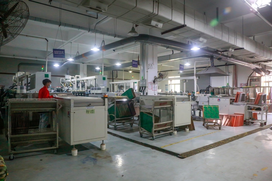 Huashengxin Circuit Limited lini produksi produsen